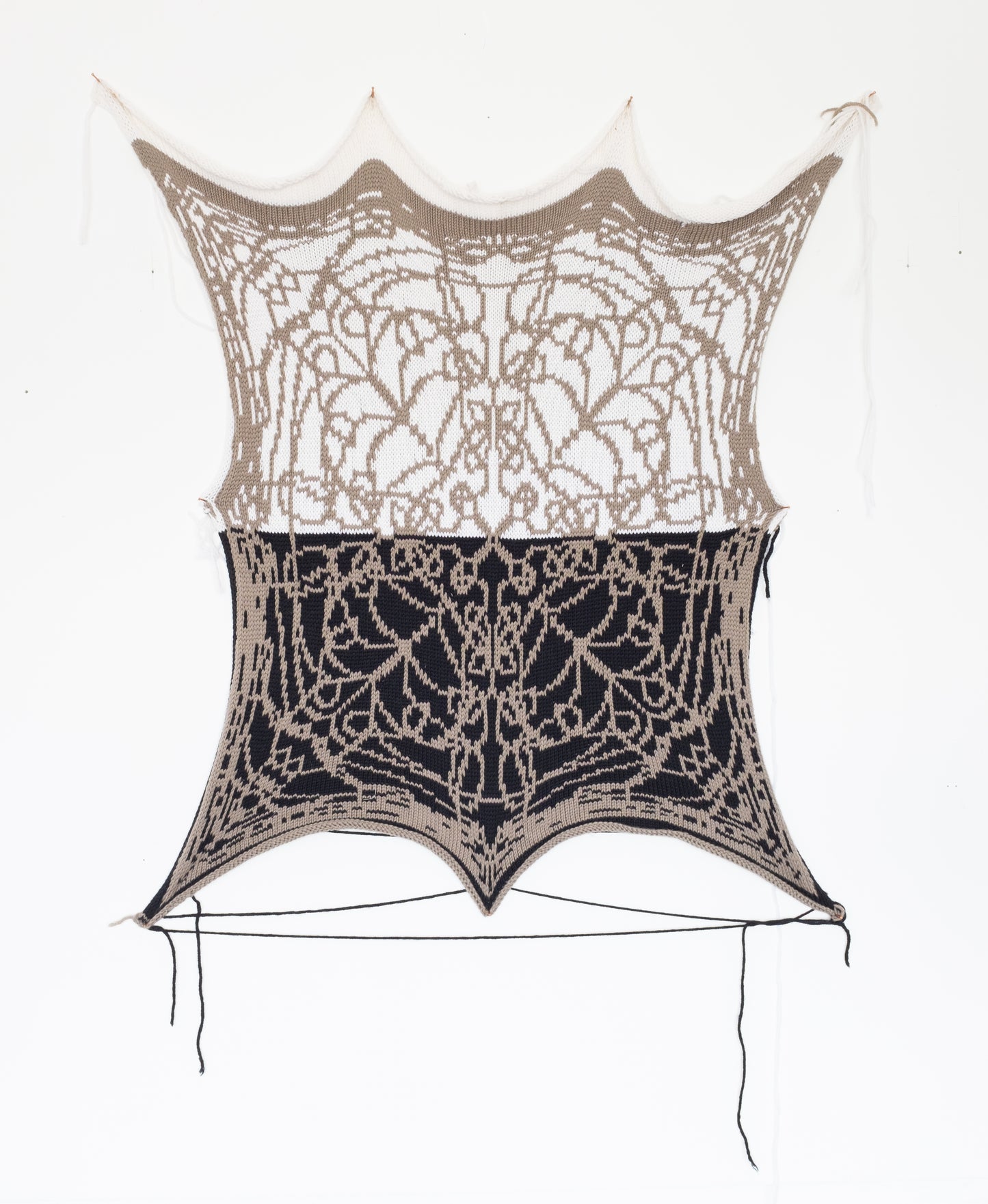 Cecilia Charlton Knitted Net White Black