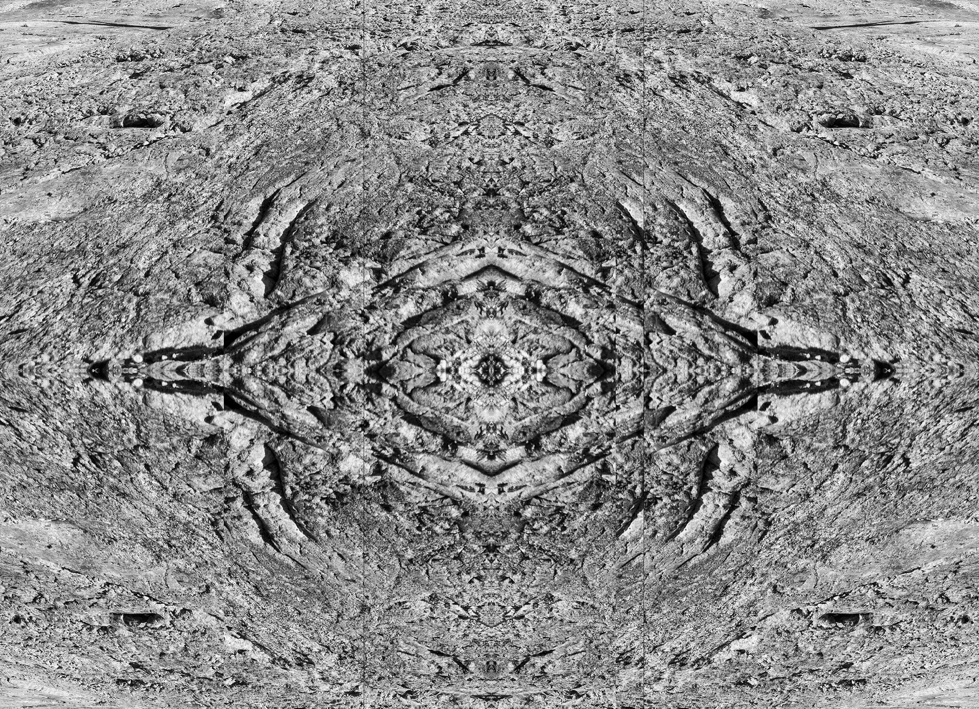 Nika Neelova HL IV (Horizon Line)